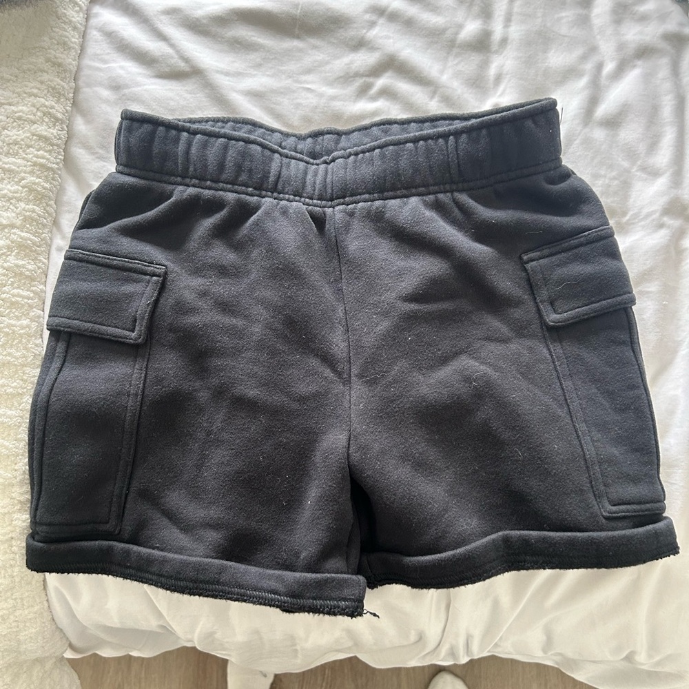 Cargo aritzia shorts